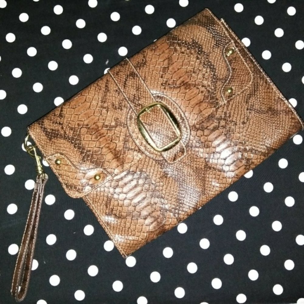 Reptile Print Clutch/Wristlet